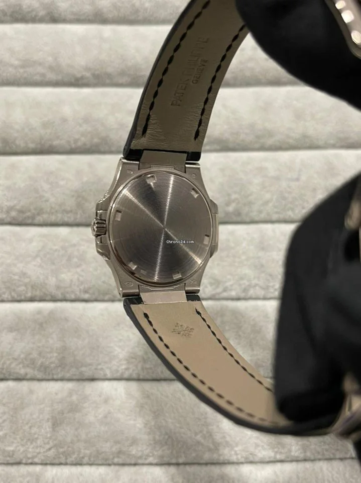 Patek Philippe Nautilus 7010G